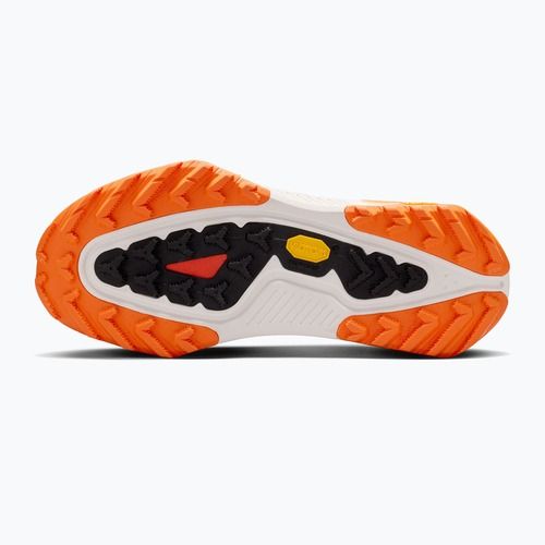 Dámske bežecké topánky Nike ACG Zegama Trail summit white/phantom/safety orange/black