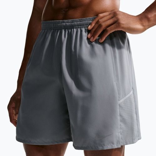 Pánske šortky Nike Miler Dri-Fit 7" smoke grey/smoke grey