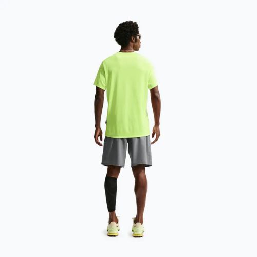 Pánske bežecké šortky Nike Miler Dri-Fit 9" smoke grey/smoke grey