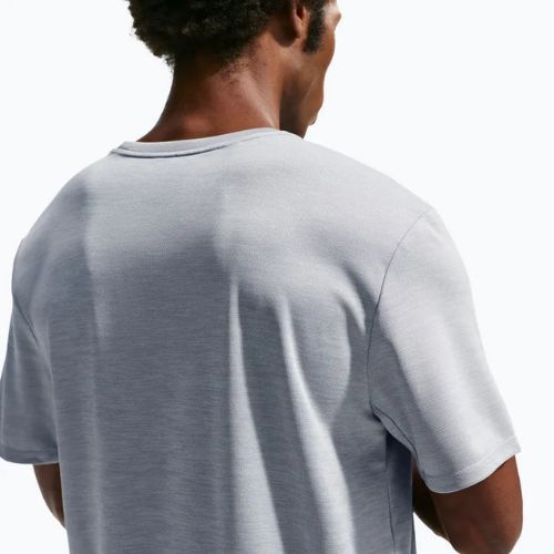 Pánske bežecké tričko Nike Miler Dri-Fit UV grey fog/particle grey