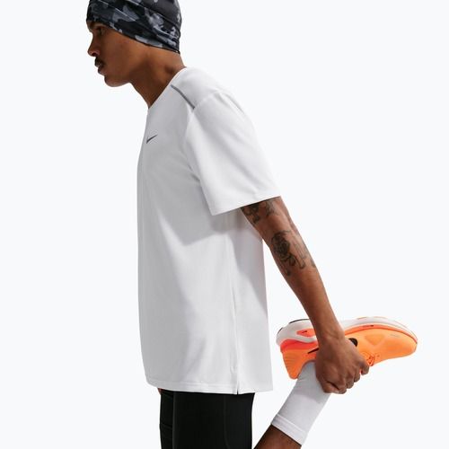 Pánske bežecké tričko Nike Miler Dri-Fit UV white