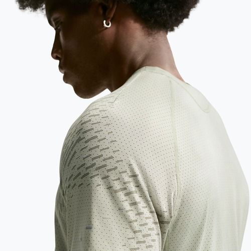 Pánske bežecké tričko Nike Stride Dri-Fit ADV lapis/deep royal blue
