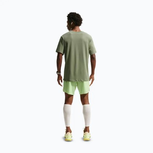 Pánske bežecké tričko Nike Dri-Fit Running silver sage