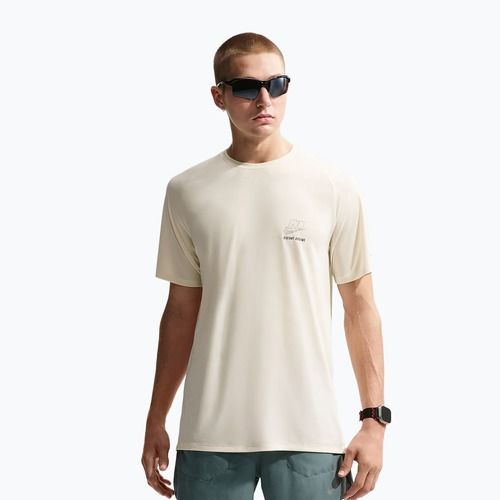 Pánske bežecké tričko Nike Stride Dri-Fit ADV coconut milk