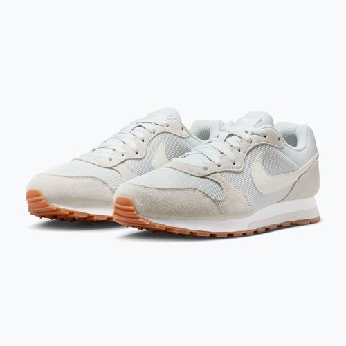 Dámske topánky Nike MD Runner 2 photon dust/white/gum med brown/sail