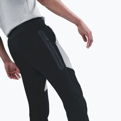 Pánske nohavice Nike Tech Joggers black/dark grey heather/black