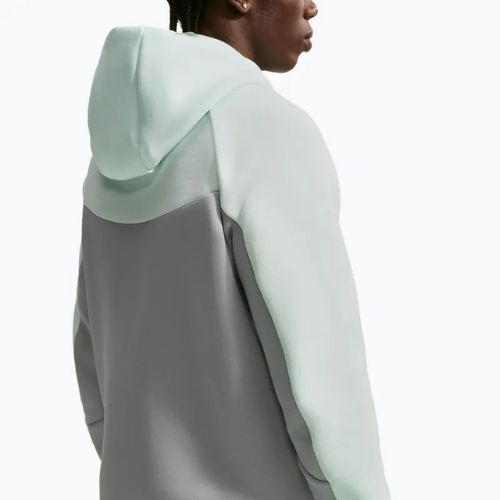 Pánska mikina Nike Tech Windrunner Full Zip barely green/light silver/black