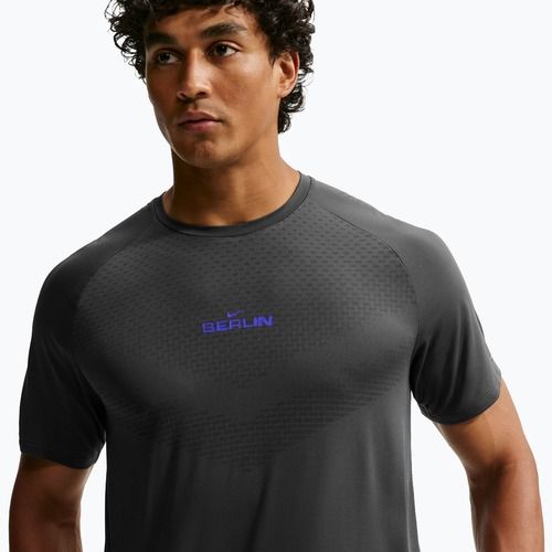 Pánske bežecké tričko Nike Stride anthracite