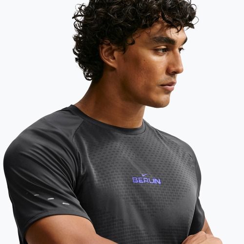 Pánske bežecké tričko Nike Stride anthracite