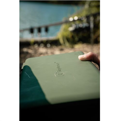 Rybársky organizér RidgeMonkey Armoury Tackle Box zelený RM421