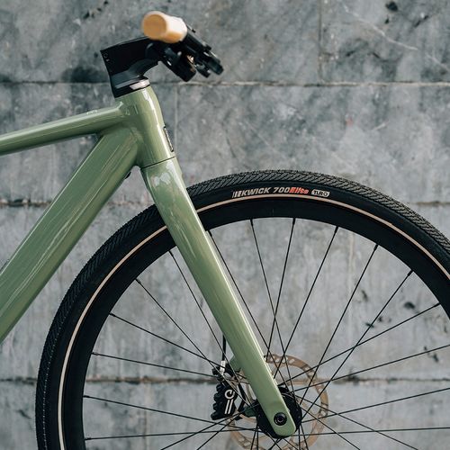 Pánsky elektrický bicykel Orbea Vibe H30 EQ čierny M30753YF