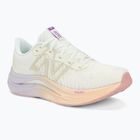 Dámska bežecká obuv New Balance FuelCell Propel v4 sea salt