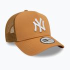 Šiltovka New Era League Essential Trucker New York Yankees dark beige