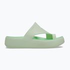 Dámske žabky Crocs Getaway Platform Toe Loop jade tint