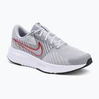 Pánske bežecké topánky Nike Run Defy wolf grey / bright crimson / black / white