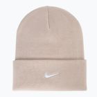 Zimná čiapka Nike Peak Swoosh Beanie s rozparkom red/white