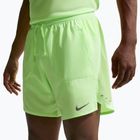 Pánske bežecké šortky Nike Stride Dri-Fit 2in1 7" lime blast