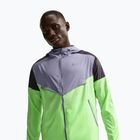 Pánska bežecká bunda Nike Impossibly Light Windrunner iron purple/black/lime blast