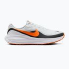 Pánske bežecké topánky Nike Revolution 8 off white/white/black/total orange