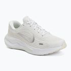 Dámske bežecké topánky Nike Journey Run summit white/metallic silver
