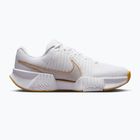 Dámske tenisové topánky Nike GP Challenge Pro white/summit white/linen/light orewood brown