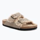 Šľapky BIRKENSTOCK Arizona Shearling SL Regular taupe