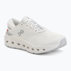 Dámske bežecké topánky On Cloudrunner 3 Wide white/ivory