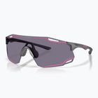 Slnečné okuliare Oakley Cybr Dyno matte grey smoke/prizm grey with pink ink