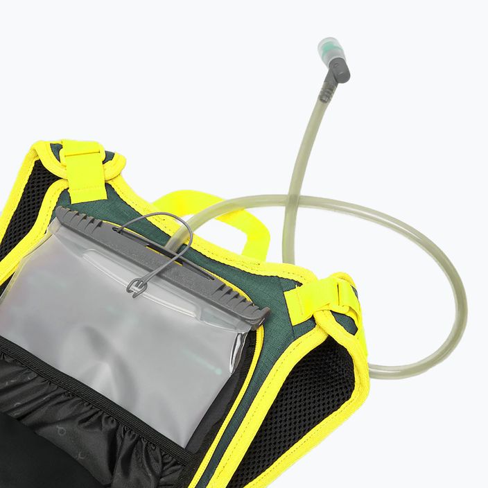 Oakley Switchback Hydration 4 l zelený batoh na bicykel FOS900848 8