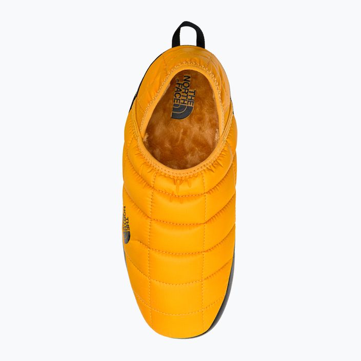 Pánske papuče The North Face Thermoball Traction Mule yellow NF0A3UZNZU31 6
