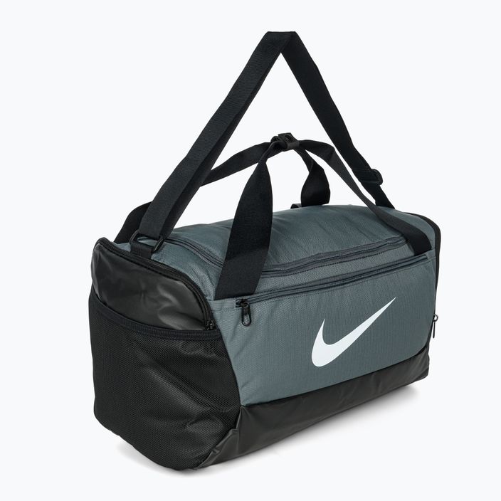 Tréningová taška Nike Brasilia 9,5 41 l sivá/čierna/biela 2