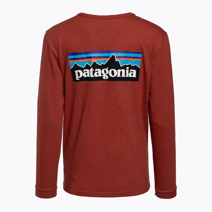 Dámske trekingové tričko Patagonia P-6 Logo Responsibili-Tee LS burl red 2