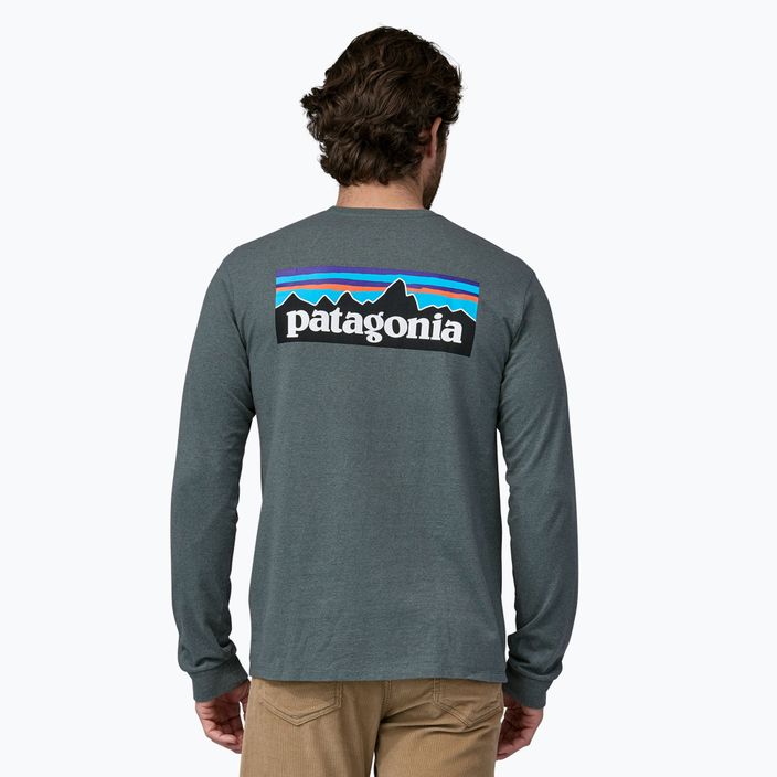 Pánske trekingové tričko s dlhým rukávom Patagonia P-6 Logo Responsibili nouveau green 2