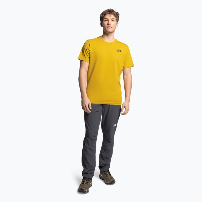 Pánske trekingové tričko The North Face Redbox yellow NF0A2TX276S1 2
