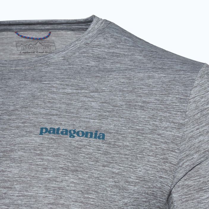 Pánske tričko Patagonia Cap Cool Daily Graphic Shirt-Waters boardshort logo abalone blue/feather grey 3