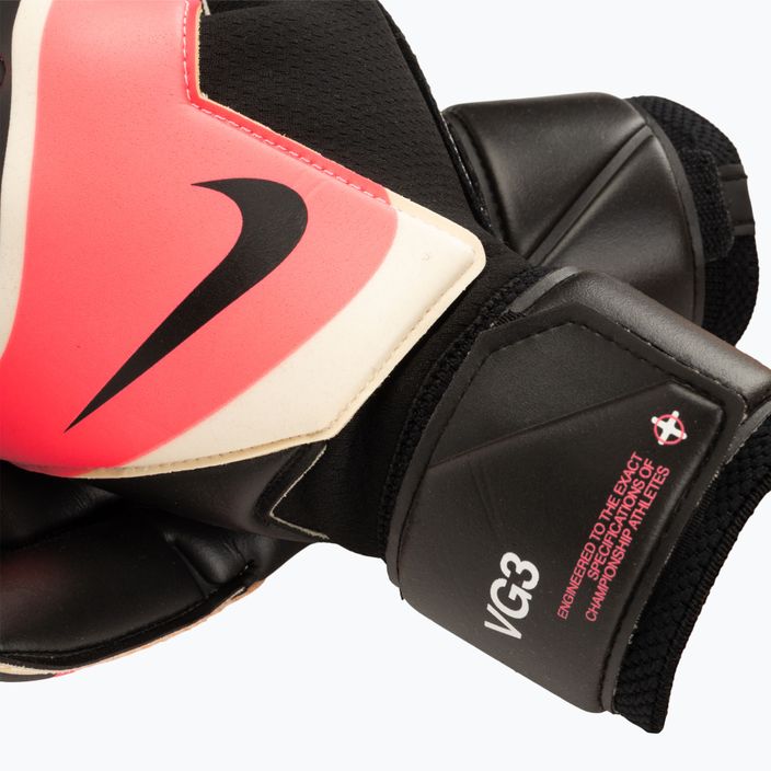 Brankárske rukavice Nike Vapor Grip 3 black/sunset pulse 3