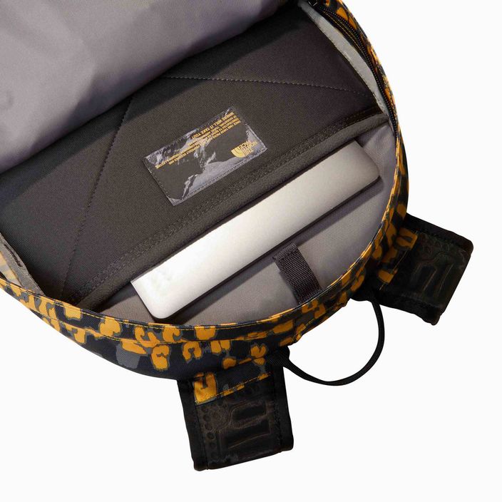 Turistický batoh The North Face Borealis Classic 29 l summit gold leopard print 6