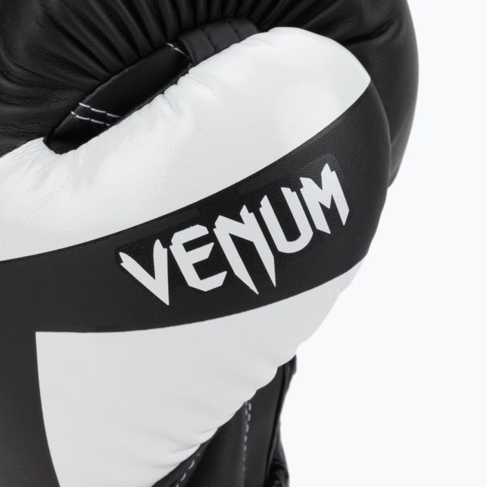 Venum Elite boxerské rukavice čiernobiele 0984 5