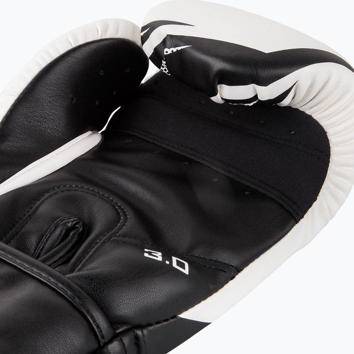 Venum Challenger 3.0 biele a čierne boxerské rukavice 03525-210 9