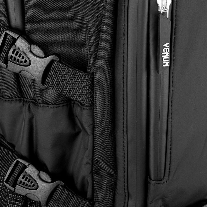 Tréningový batoh Venum Challenger Xtrem Evo black and white 03831-108 6