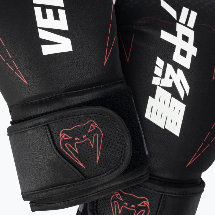 Detské boxerské rukavice Venum Okinawa 3.0 čierne/červené 4