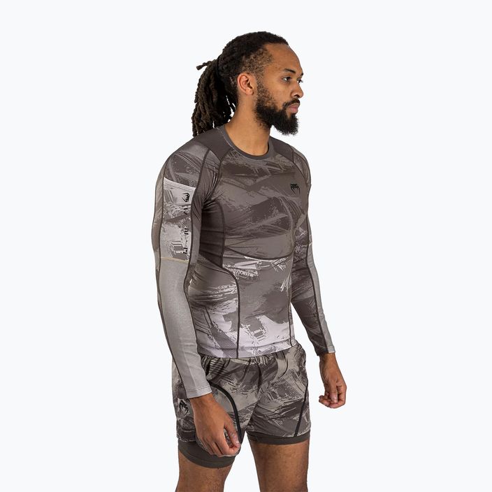 Pánsky chránič Venum Electron 3.0 Rashguard sand Longsleeve 4