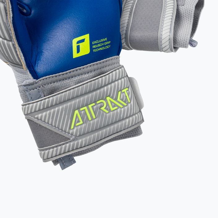 Reusch Attrakt Gold X Evolution Cut Finger Support Brankárske rukavice sivé 5270950 4