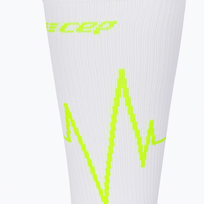 CEP Heartbeat pánske kompresné bežecké ponožky biele WP30PC2 3