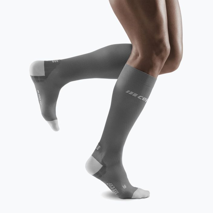 Pánske kompresné bežecké ponožky CEP Ultralight grey/light grey 4
