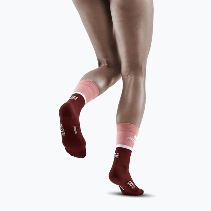CEP Dámske kompresné bežecké ponožky 4.0 Mid Cut rose/dark red 6