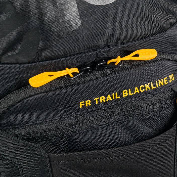 EVOC Fr Trail Blackline 2 l batoh na bicykel čierny 1141 5