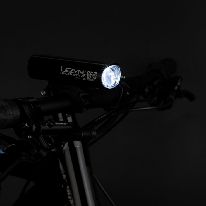 Lezyne Light Predné svetlo Hecto Drive Stvzo Pro 65 Lux čierne lesklé svetlo na bicykli 3