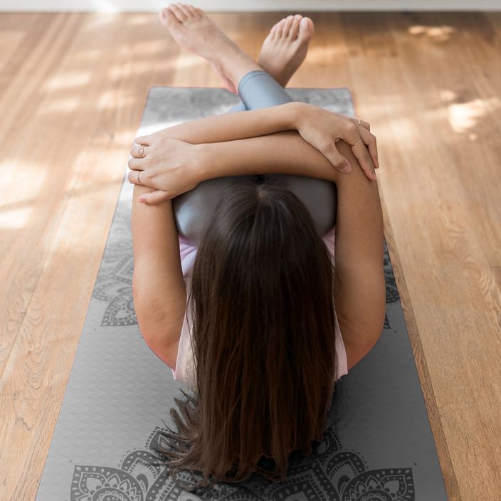 Yoga Design Lab Flow Pure 6 mm zelená podložka na jogu Mandala Charcoal 5