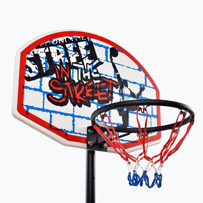 Basketbalový kôš na ulici Meteor Street 5